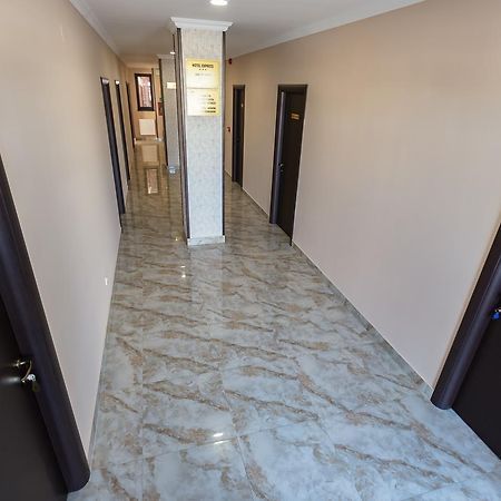 Express Residence 브러일라 외부 사진